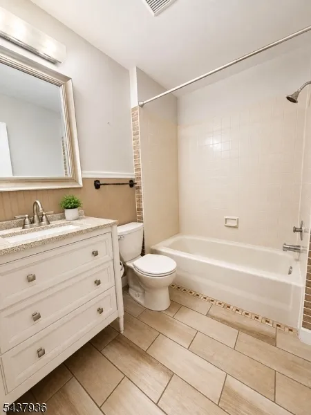 13 Cheswich Court Bedminster, NJ 07921