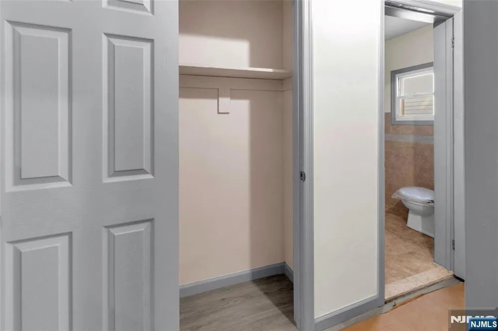 183 6th Street 181 Newark, NJ 07107
