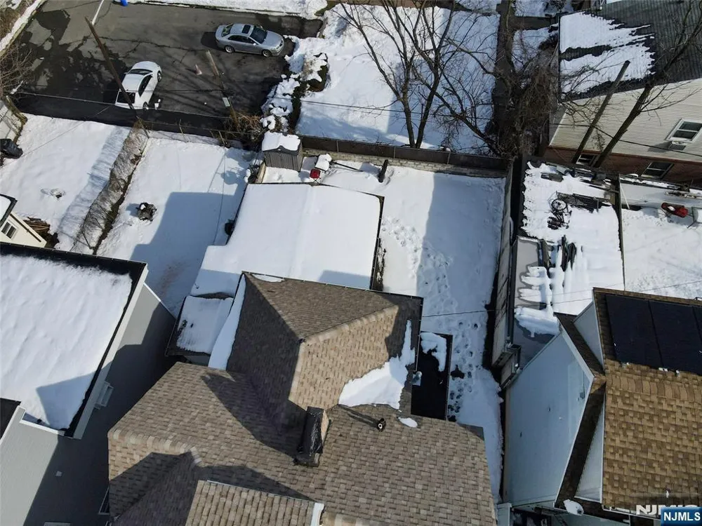 183 6th Street 181 Newark, NJ 07107