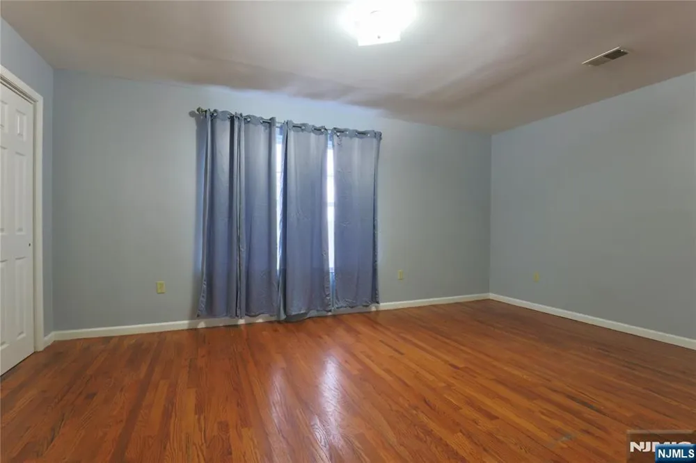 43 2nd Avenue Newark, NJ 07104