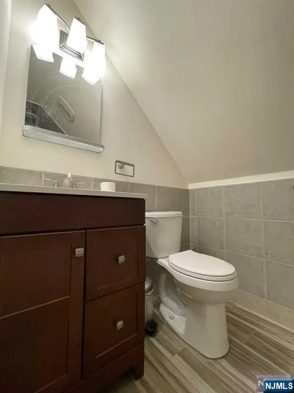 42 Spencer Place 2 Garfield, NJ 07026