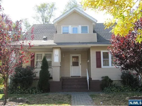 24 Washington Place 2