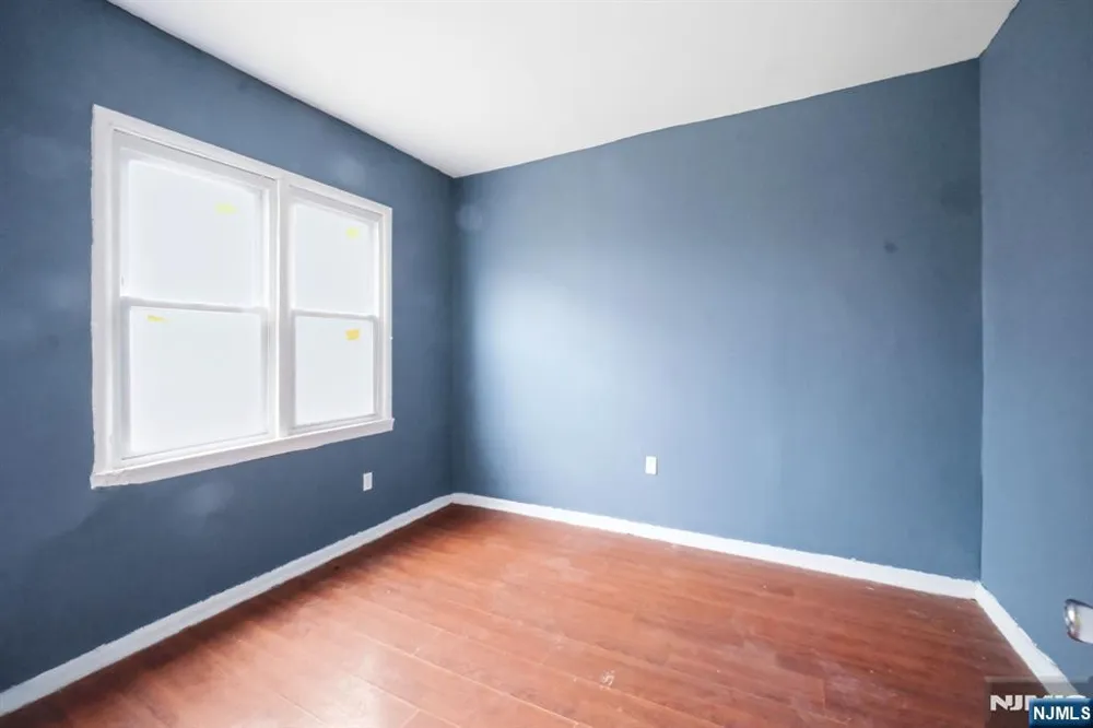 375 6th Avenue 1 Newark, NJ 07107