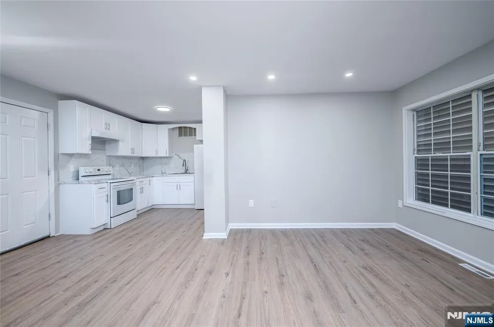 114 Watson Avenue 1 Newark, NJ 07112