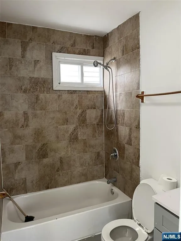 84 Main Street 3 Paterson, NJ 07522