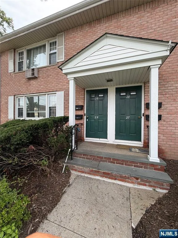 60 Columbia Avenue 25 Dumont, NJ 07628