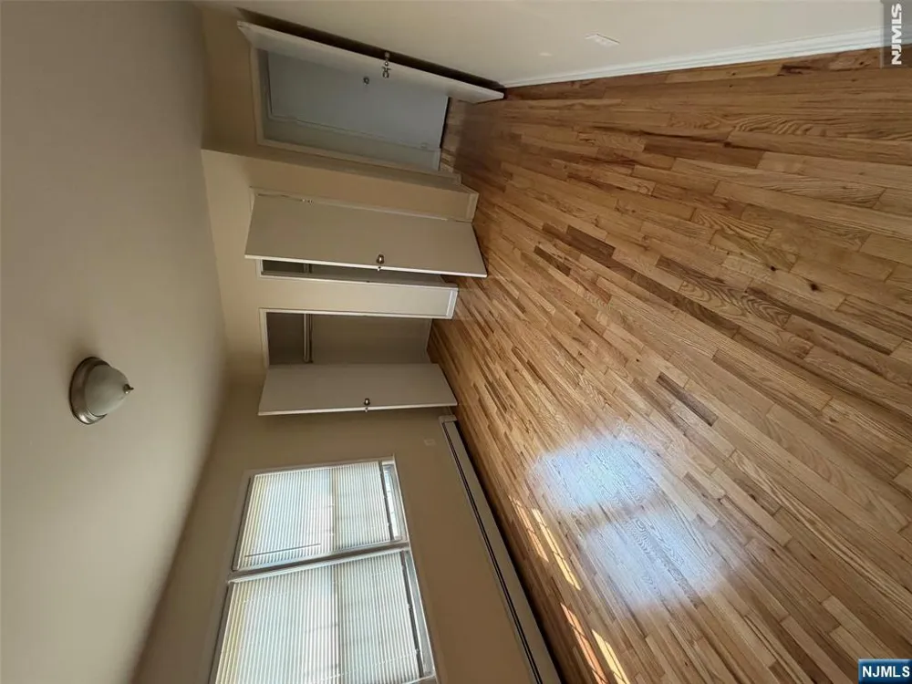 60 Columbia Avenue 25 Dumont, NJ 07628