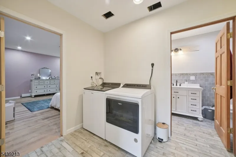 2 Lyonsville Rd Rockaway, NJ 07005