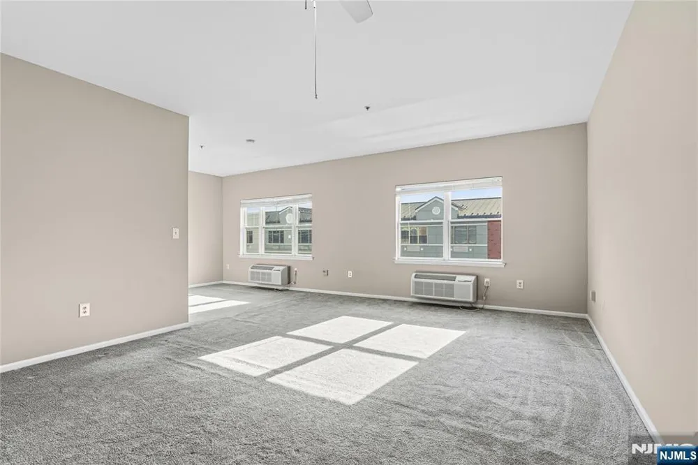905 River Road 218 Edgewater, NJ 07020