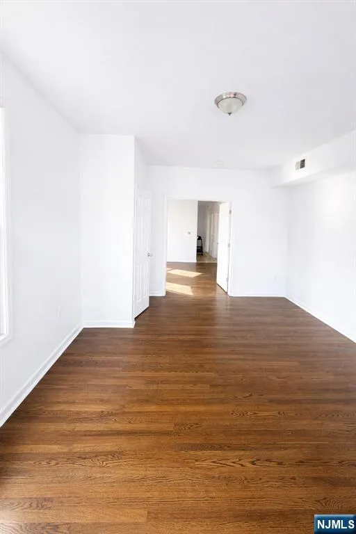 81-85 Columbia Avenue 2 Newark, NJ 07106