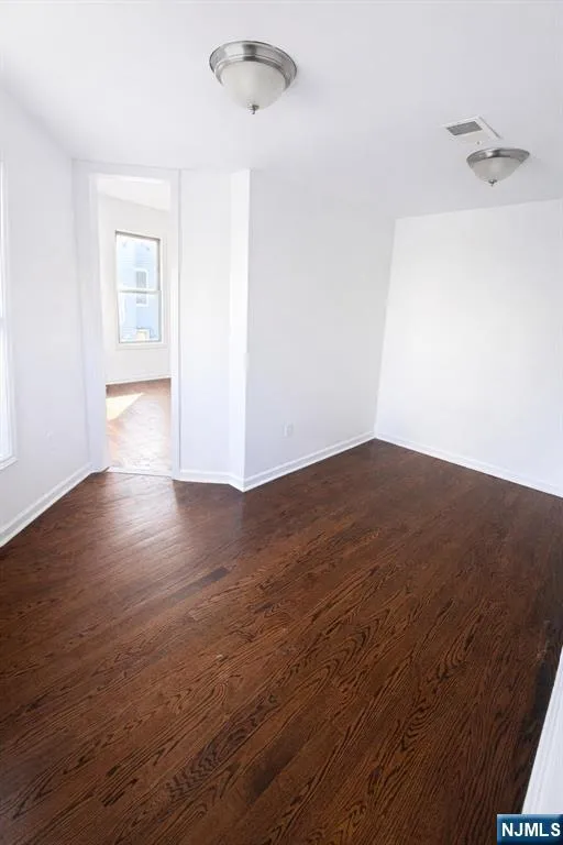 81-85 Columbia Avenue 2 Newark, NJ 07106
