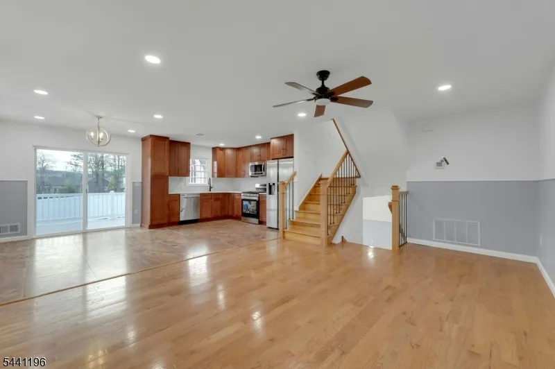 1 Kinderkamack Rd Hillsdale, NJ 07642