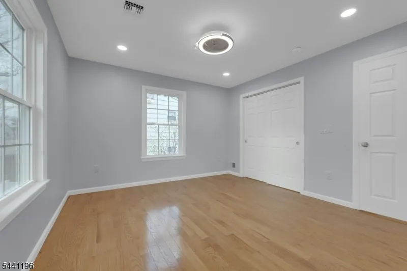 1 Kinderkamack Rd Hillsdale, NJ 07642