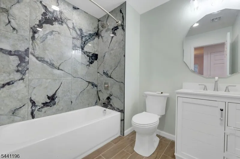 1 Kinderkamack Rd Hillsdale, NJ 07642
