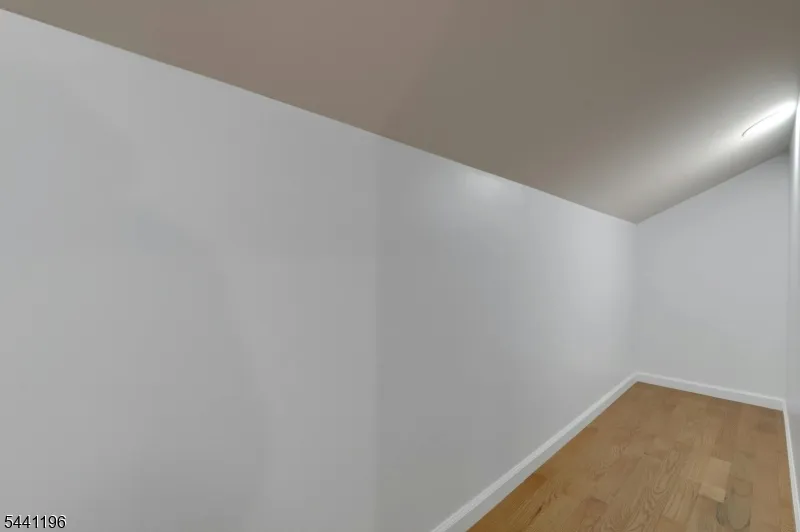 1 Kinderkamack Rd Hillsdale, NJ 07642
