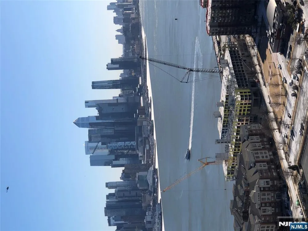 5701 Kennedy Boulevard 14 L West New York, NJ 07093