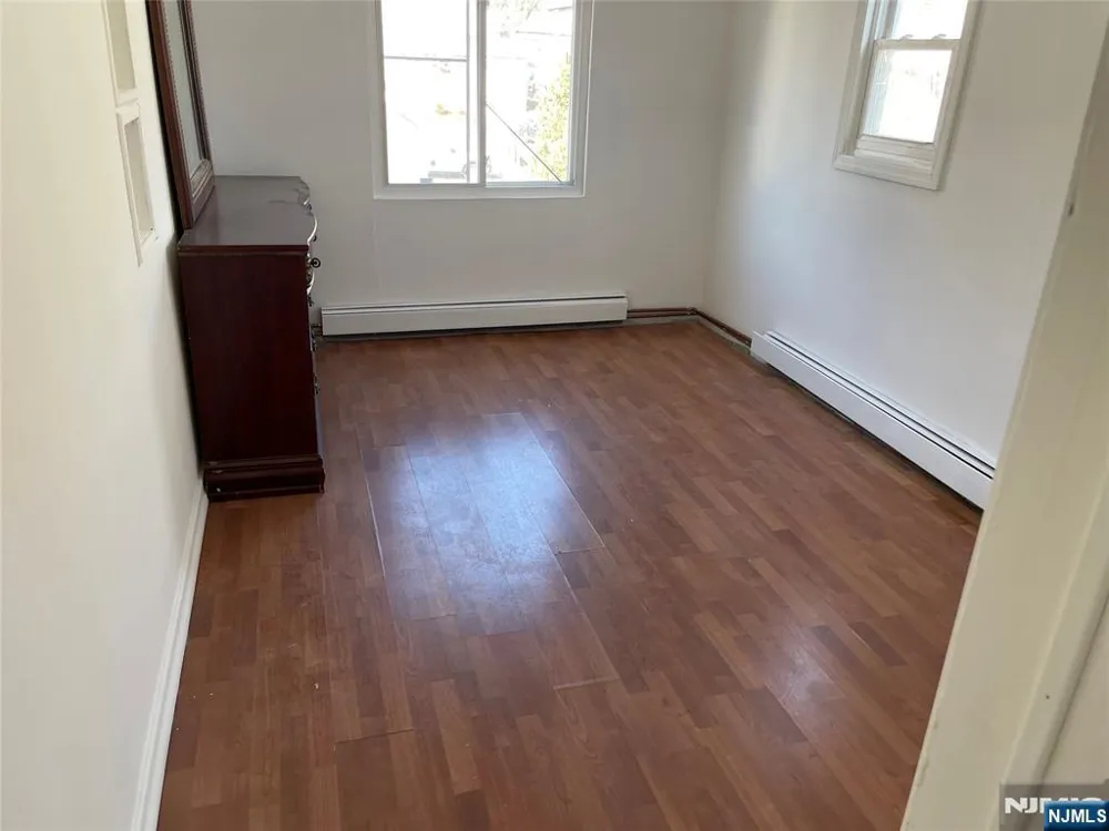 138 Pompton Avenue Verona, NJ 07044