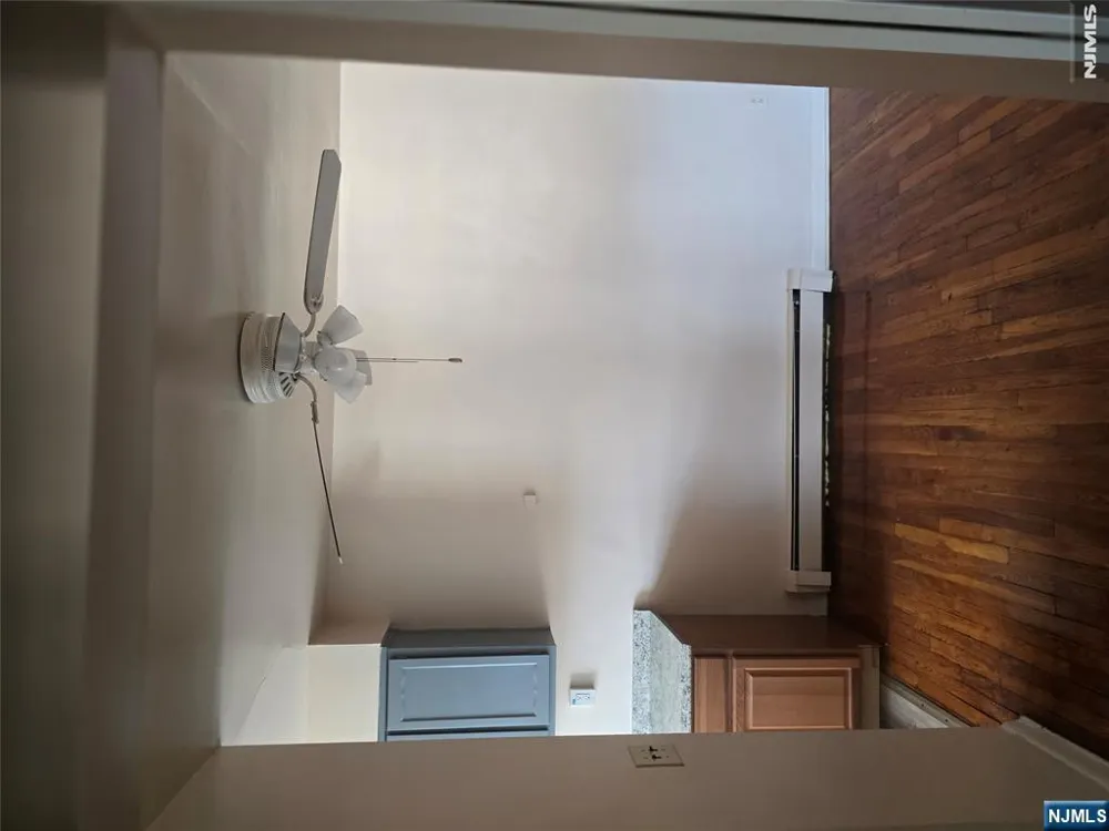 475 Grand Avenue 3B Palisades Park, NJ 07650
