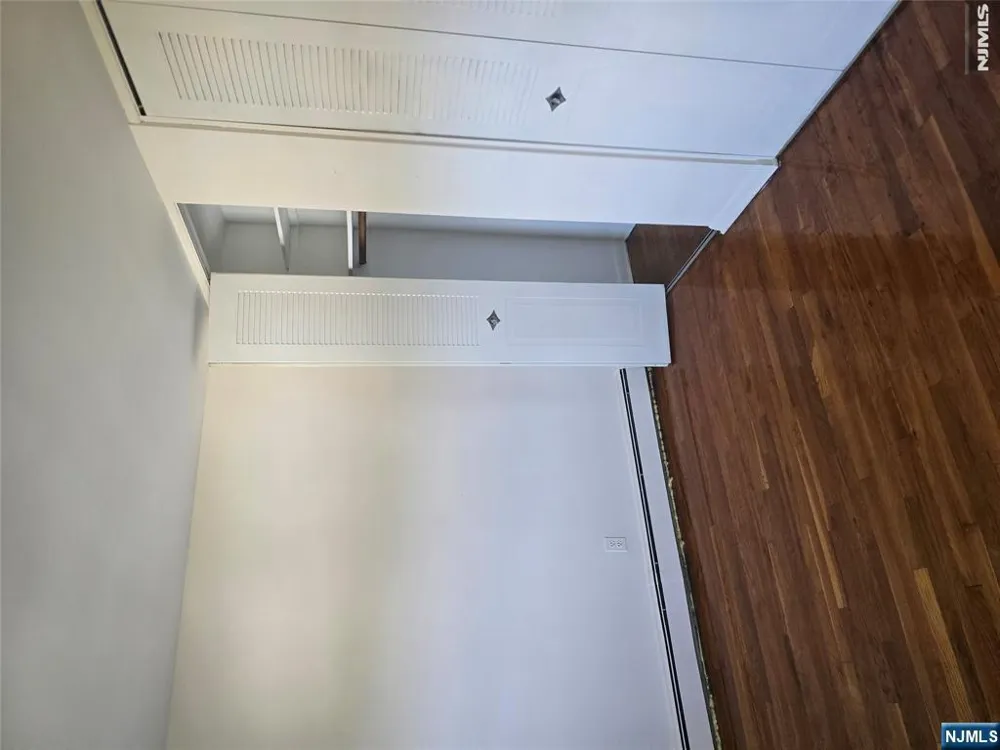 475 Grand Avenue 3B Palisades Park, NJ 07650