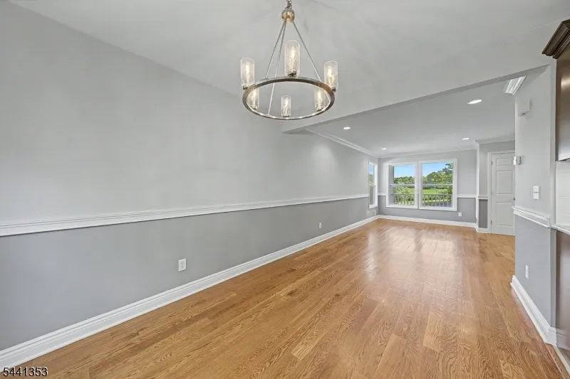 4 Michael Ct Hamburg, NJ 07419