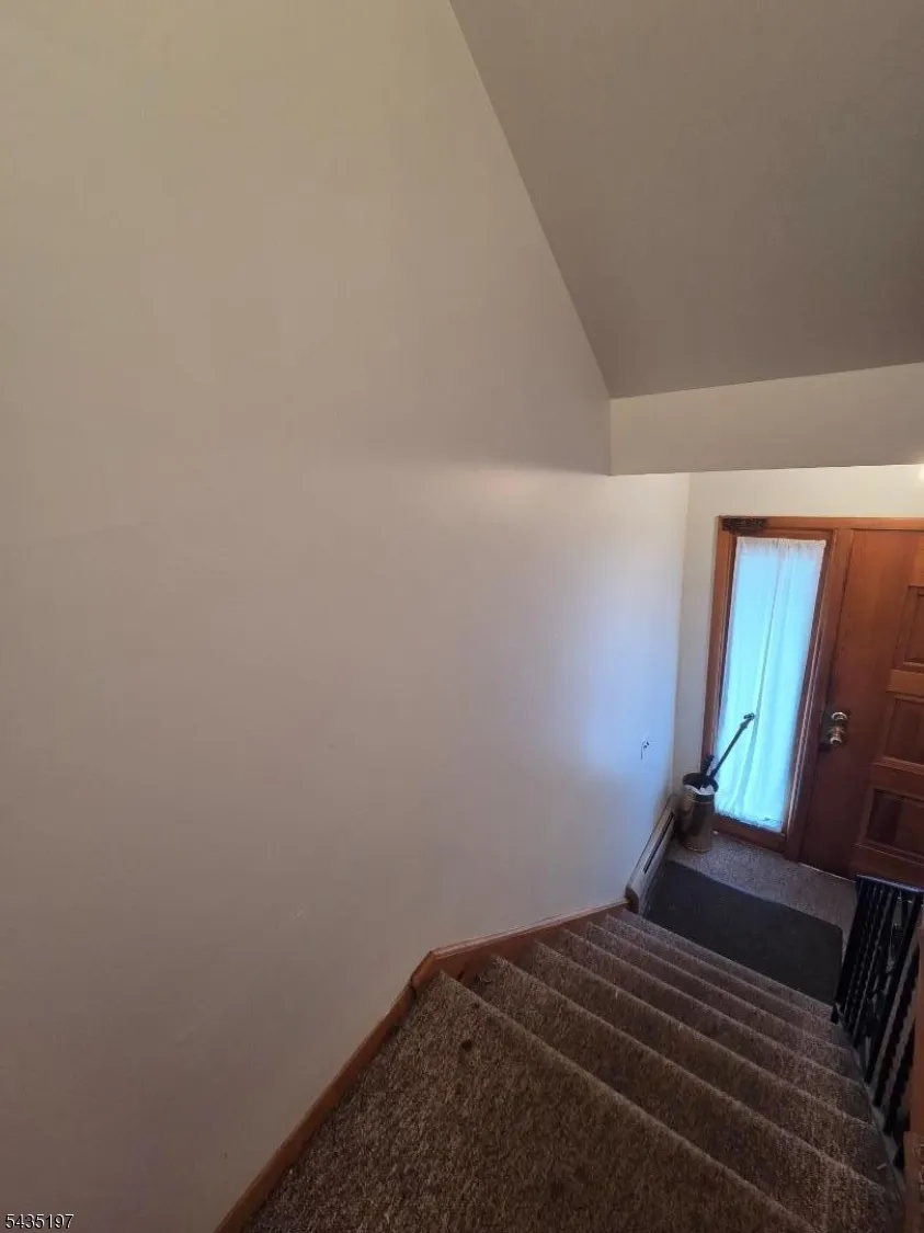 508 Lincoln St #2 Unit 2 Carlstadt, NJ 07072