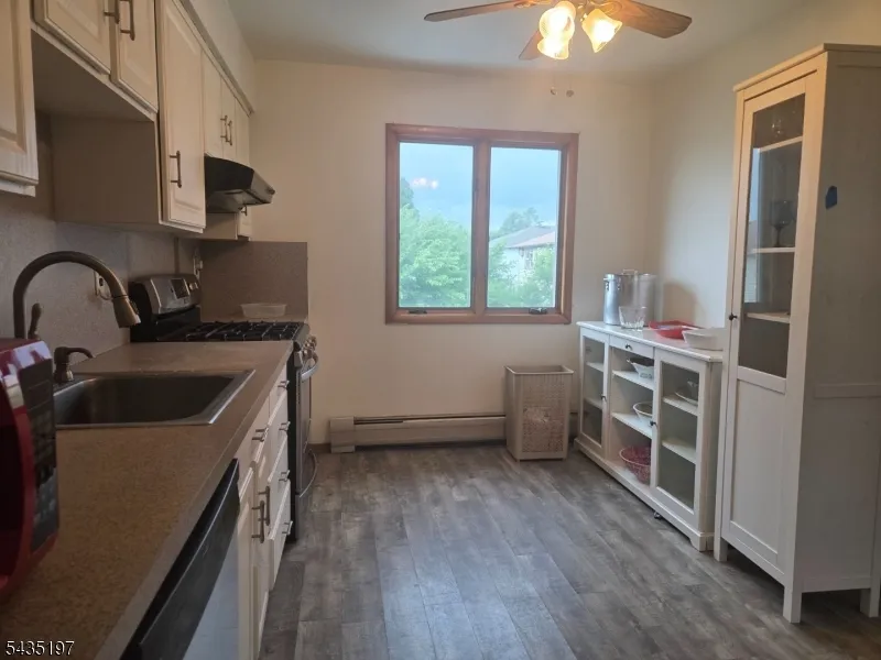 508 Lincoln St #2 Unit 2 Carlstadt, NJ 07072
