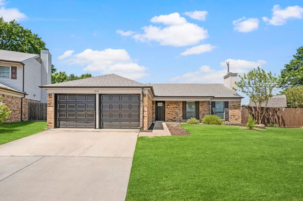 5424 Gregory Drive Flower Mound, TX 75028