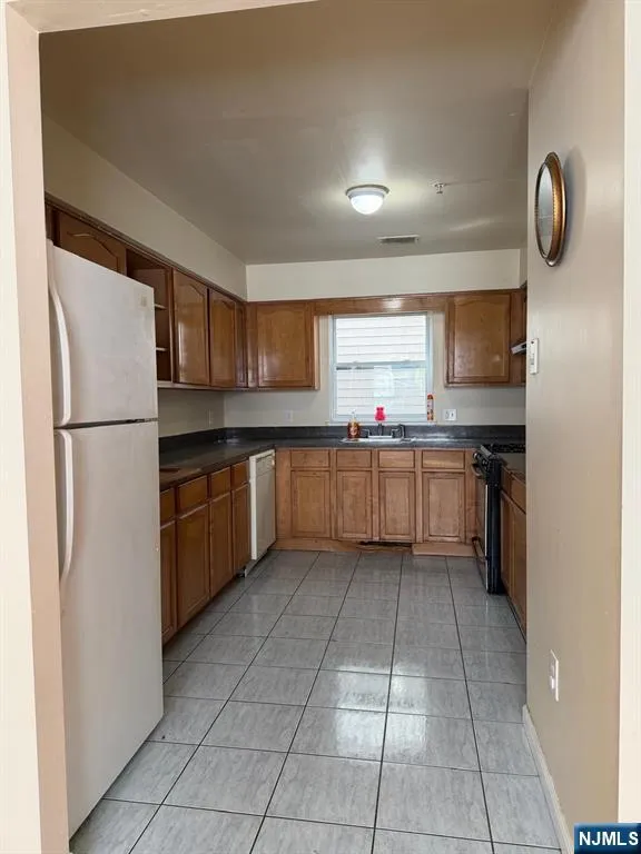 41 3rd Street 2 Newark, NJ 07107
