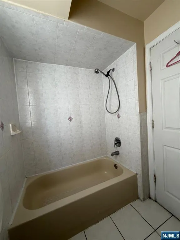 41 3rd Street 2 Newark, NJ 07107