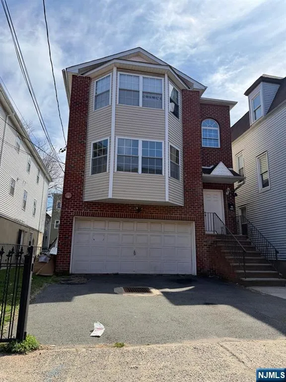 41 3rd Street 2 Newark, NJ 07107