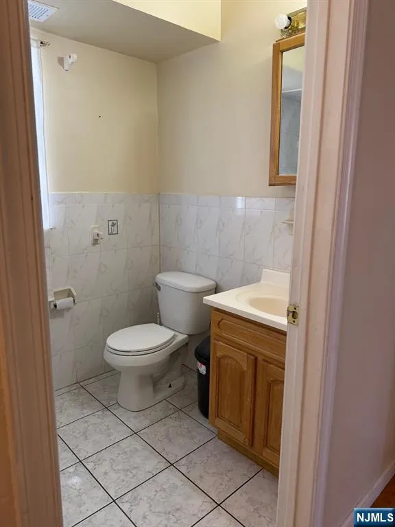 41 3rd Street 2 Newark, NJ 07107