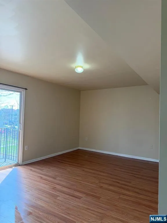 41 3rd Street 2 Newark, NJ 07107