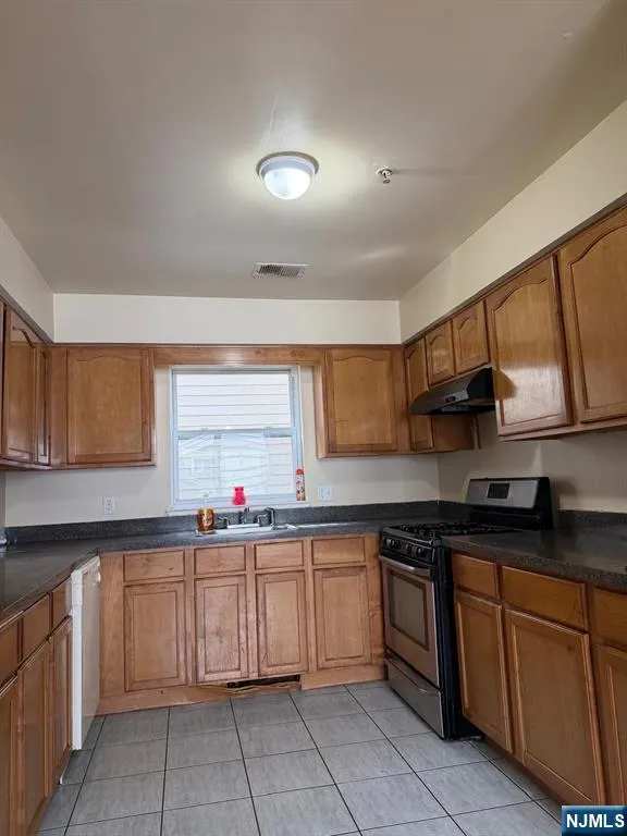 41 3rd Street 2 Newark, NJ 07107
