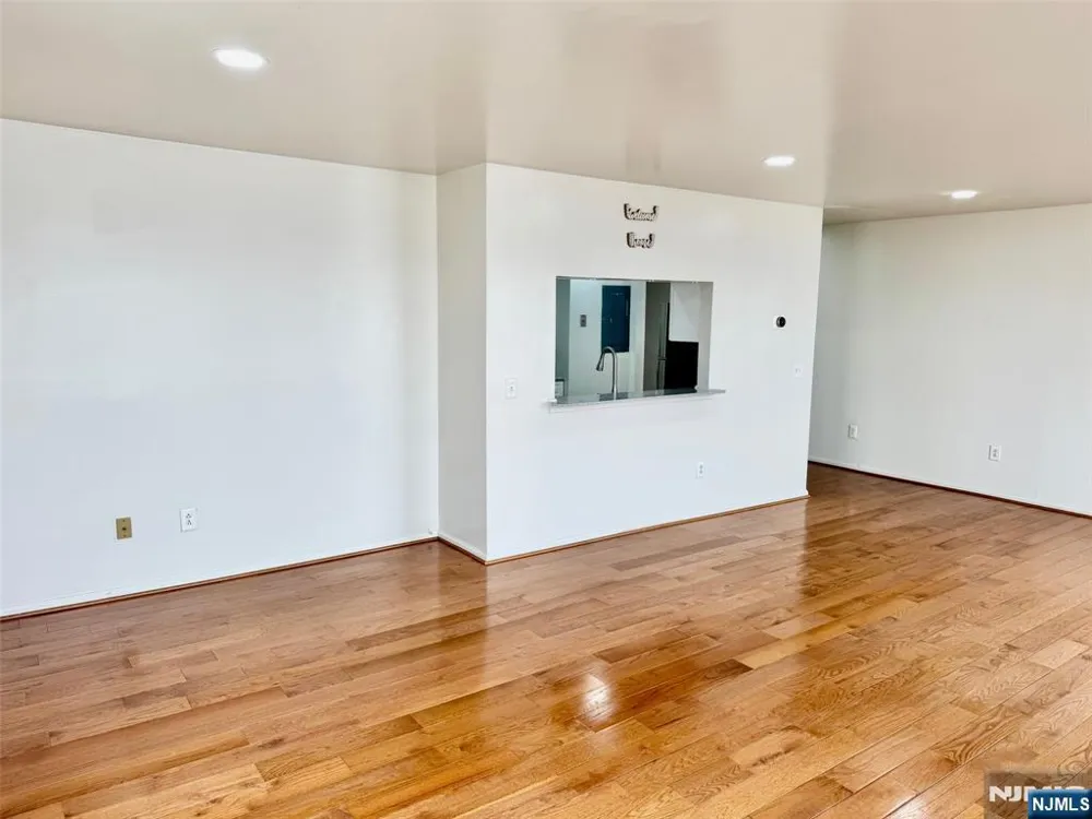 34 Bergen Ridge Road 2 North Bergen, NJ 07047