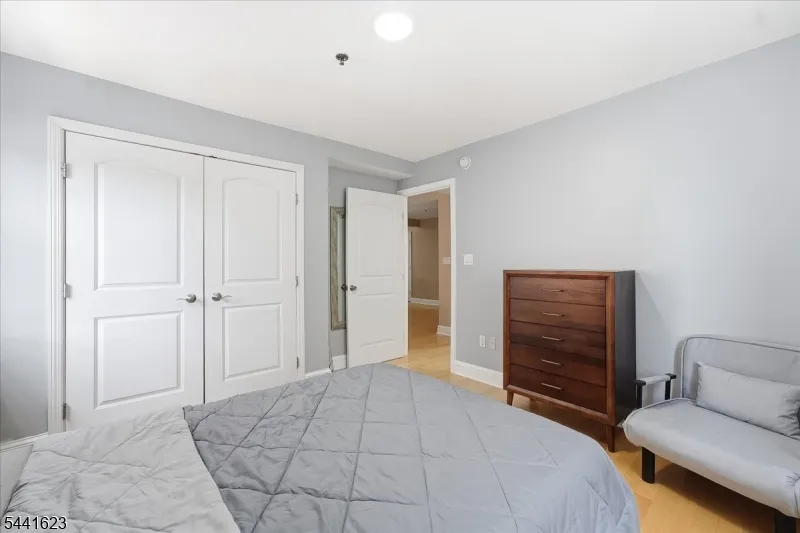 70 S Munn Ave #408 Unit 408 East Orange City, NJ 07018