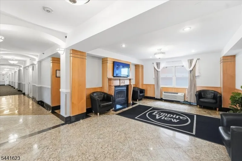70 S Munn Ave #408 Unit 408 East Orange City, NJ 07018