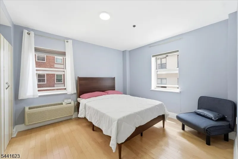 70 S Munn Ave #408 Unit 408 East Orange City, NJ 07018