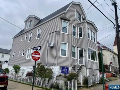 65 Wilson Avenue 2