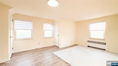 404 9th Street 2