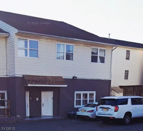 604 Livingston St #C4 Unit C4