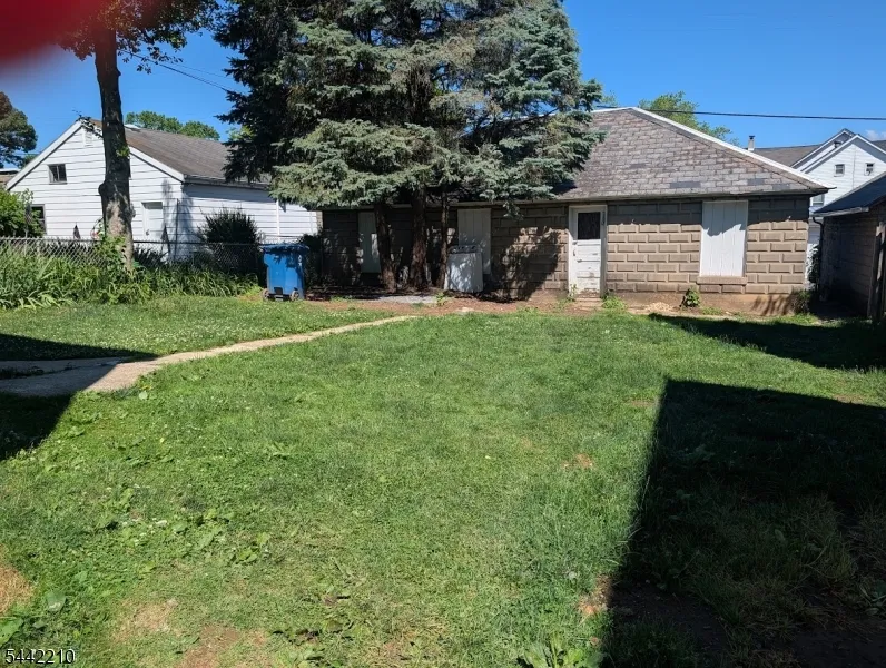 41 Summit Ave Phillipsburg Town, NJ 08865