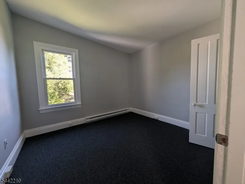 41 Summit Ave Phillipsburg Town, NJ 08865