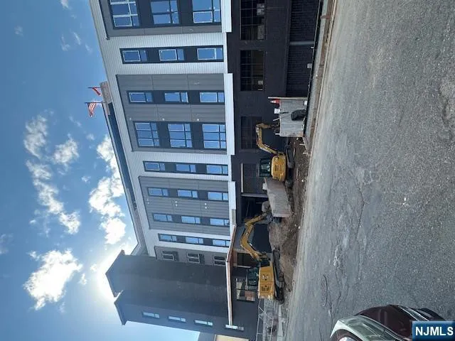 507 E 23rd Street 304 Paterson, NJ 07514