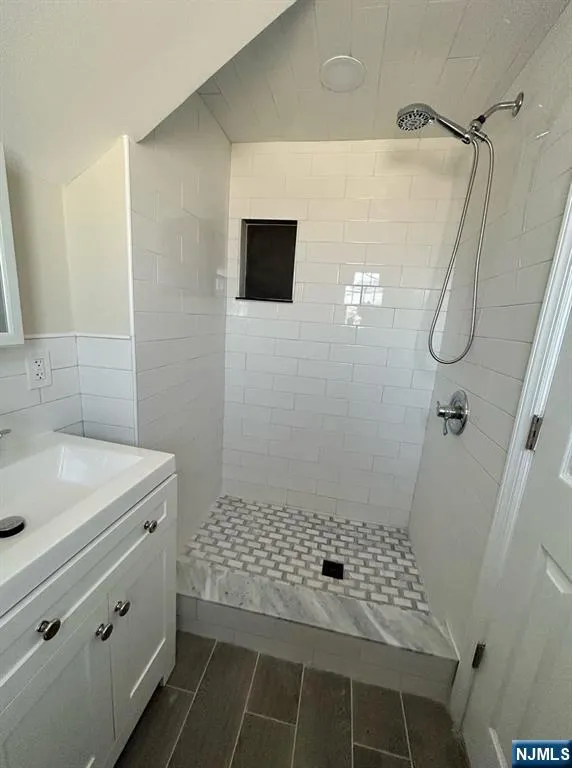 54 Windsor Street 3 Kearny, NJ 07032