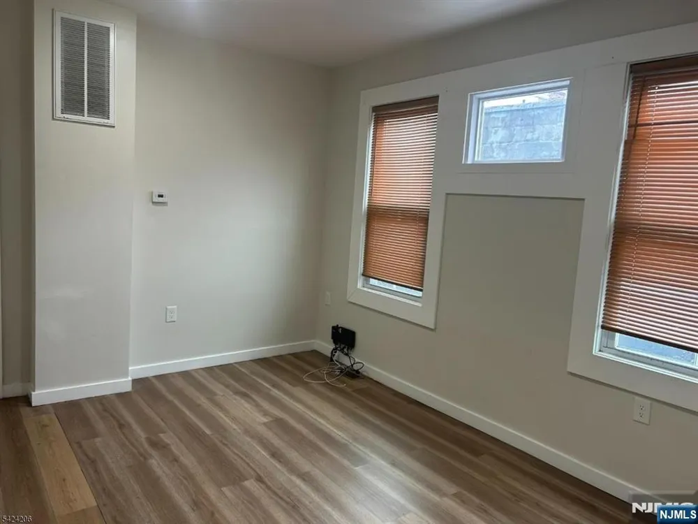 194-196 Wainwright Street Newark, NJ 07112