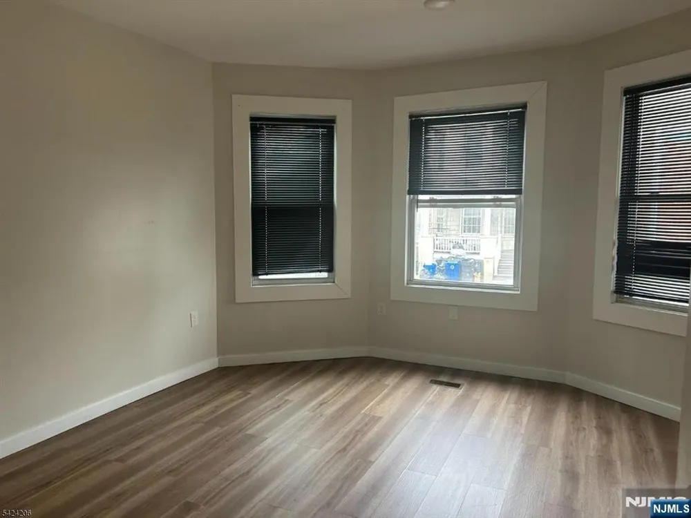 194-196 Wainwright Street Newark, NJ 07112