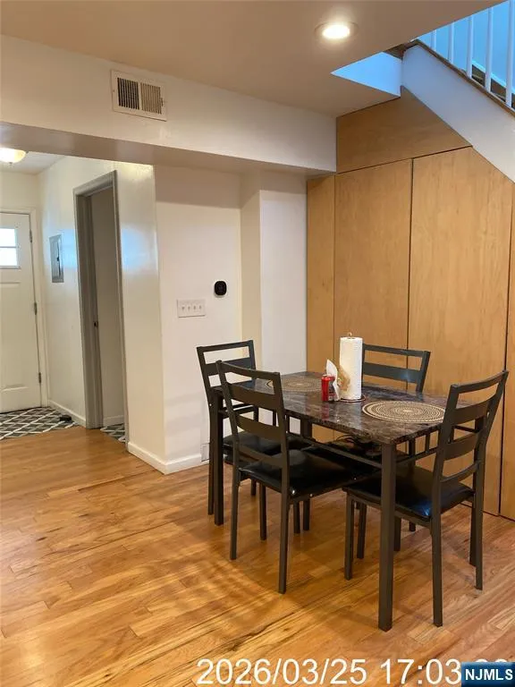 38 Delancy Street 3 Newark, NJ 07105