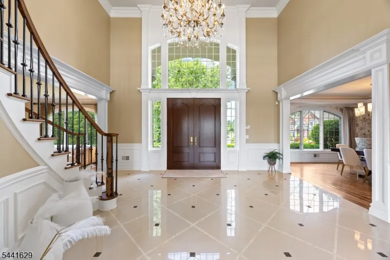 15 Adams Way Montville, NJ 07082