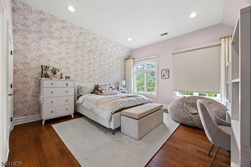 15 Adams Way Montville, NJ 07082