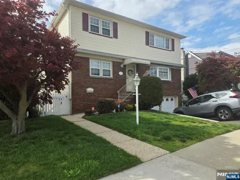 633 10th Street 2